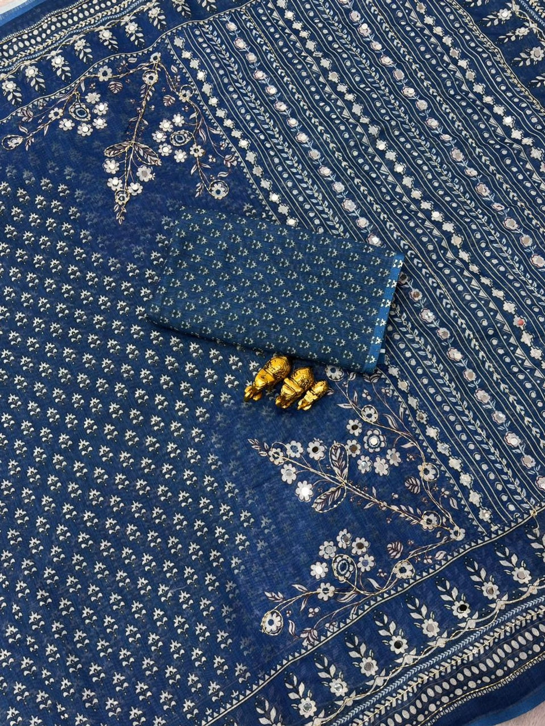 Peachmode Navy Blue Digital Printed Mirror Work Linen Saree - Image 2