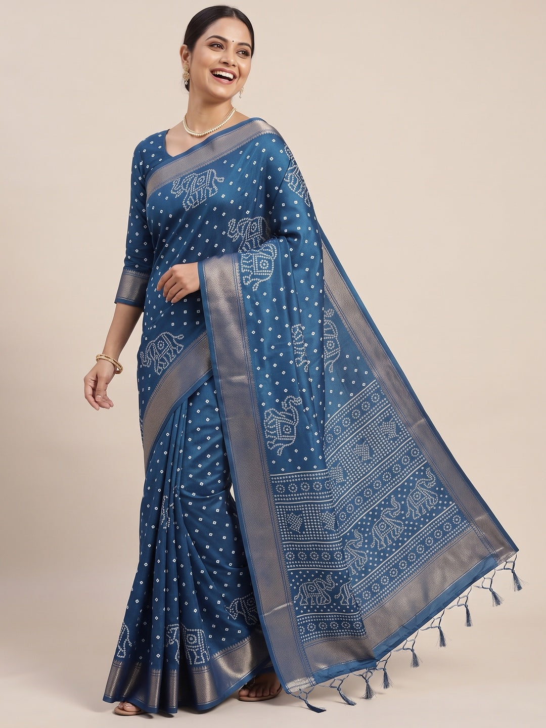 Blue Dola Silk Saree Featuring Traditional Bandhani Print & Elegant Weaving Border - Image 4