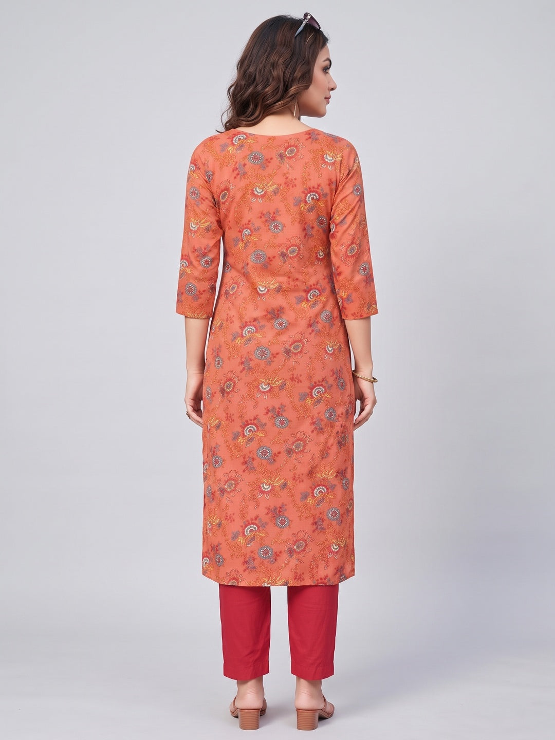 Peach Floral Printed Cotton Blend Kurti - Image 3