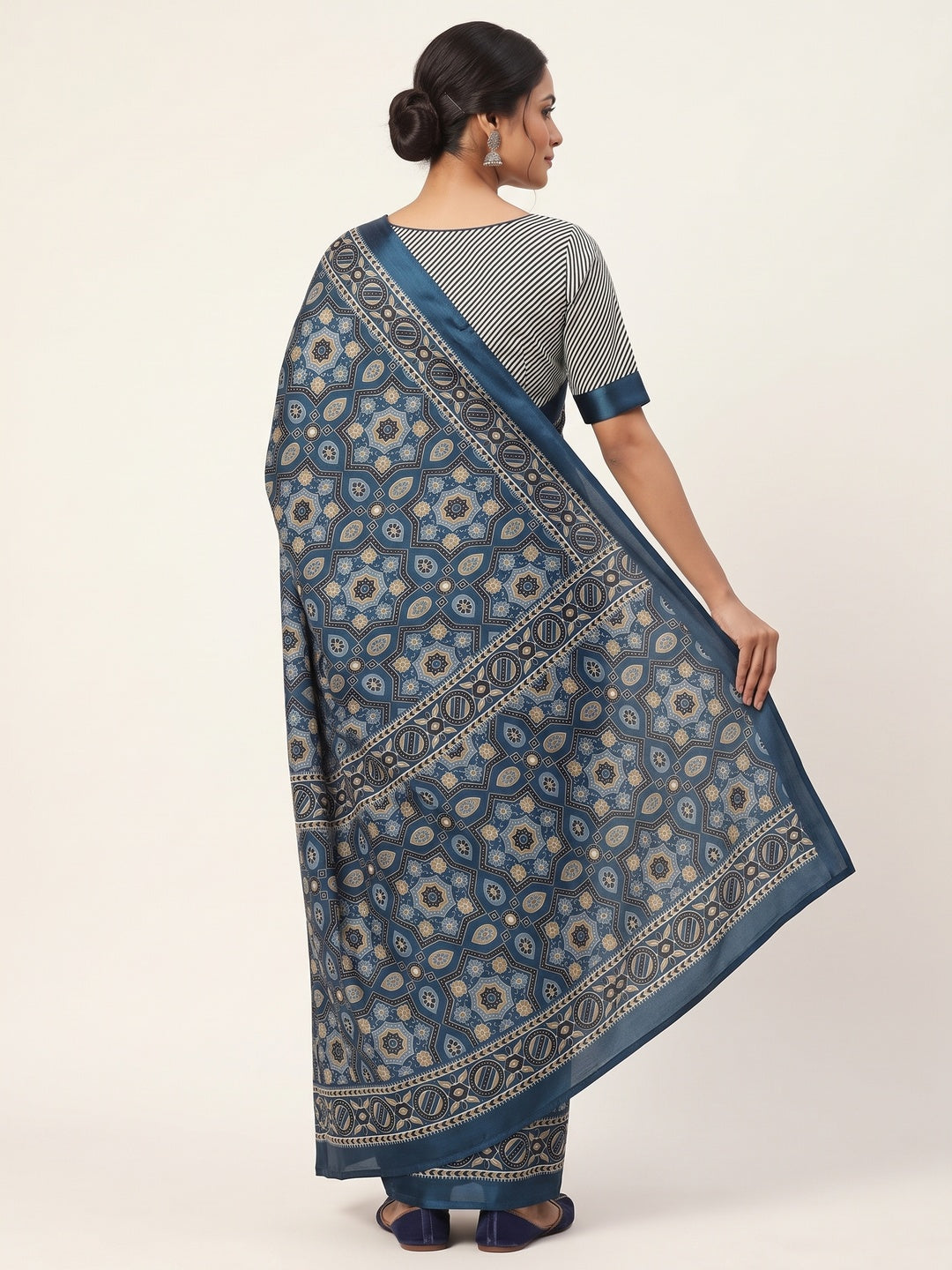 Modern Style Teal Ajrakh Printed Crepe Silk Saree for Elegant Party Occasions - Image 2