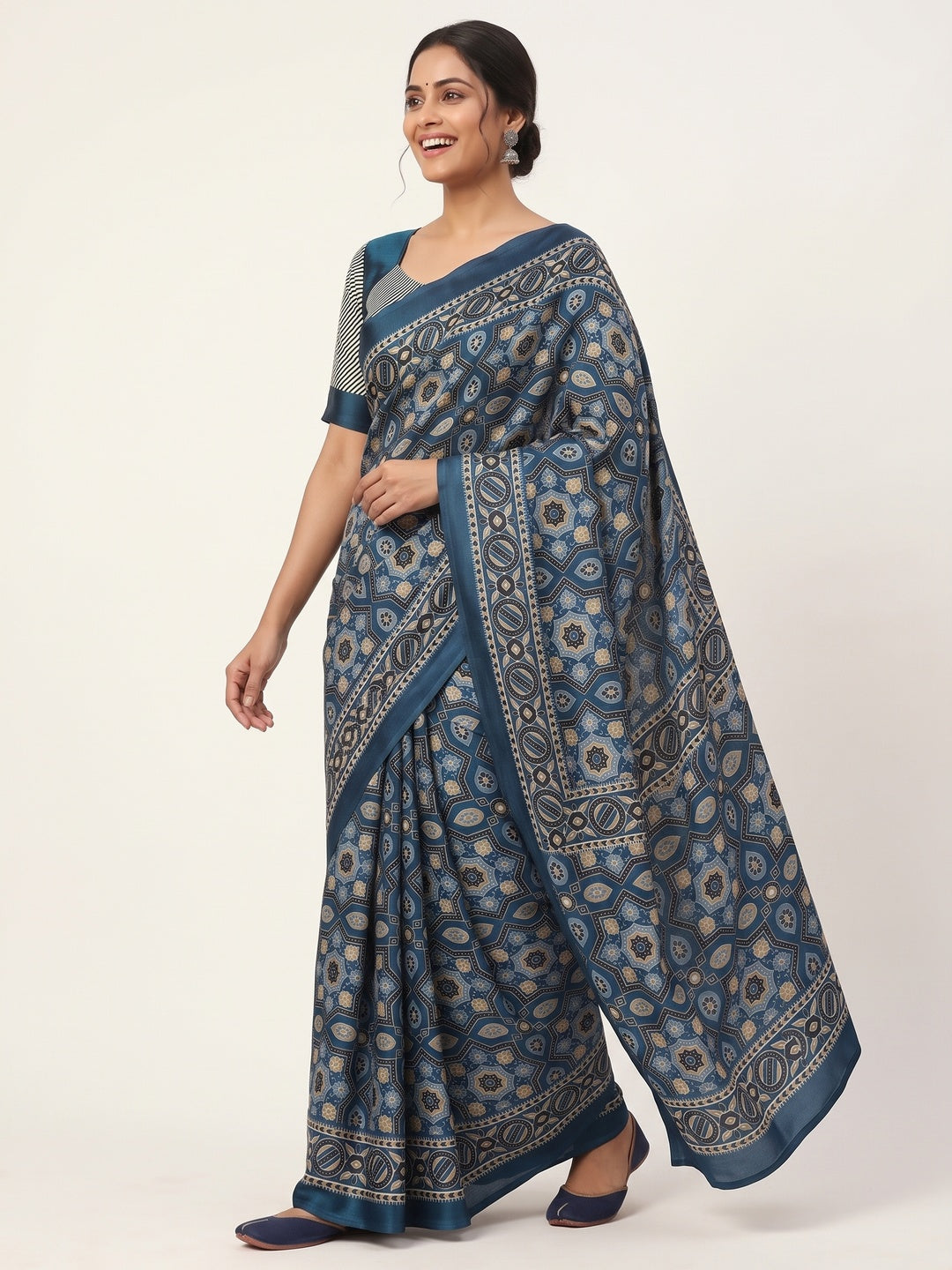 Modern Style Teal Ajrakh Printed Crepe Silk Saree for Elegant Party Occasions - Image 4