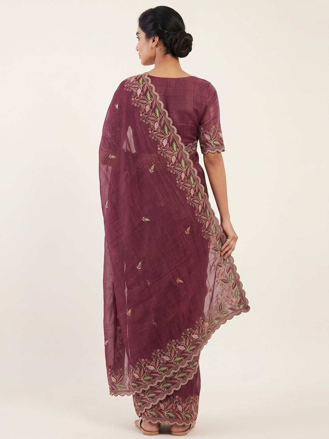 Mesmerizing Maroon Chiffon Saree Showcasing Artistic Floral Embroidery For A Luxurious Appeal - Image 2