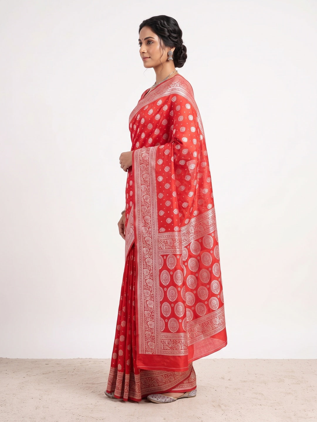 Red Floral Woven Lichi Banarasi Silk Saree - Image 3
