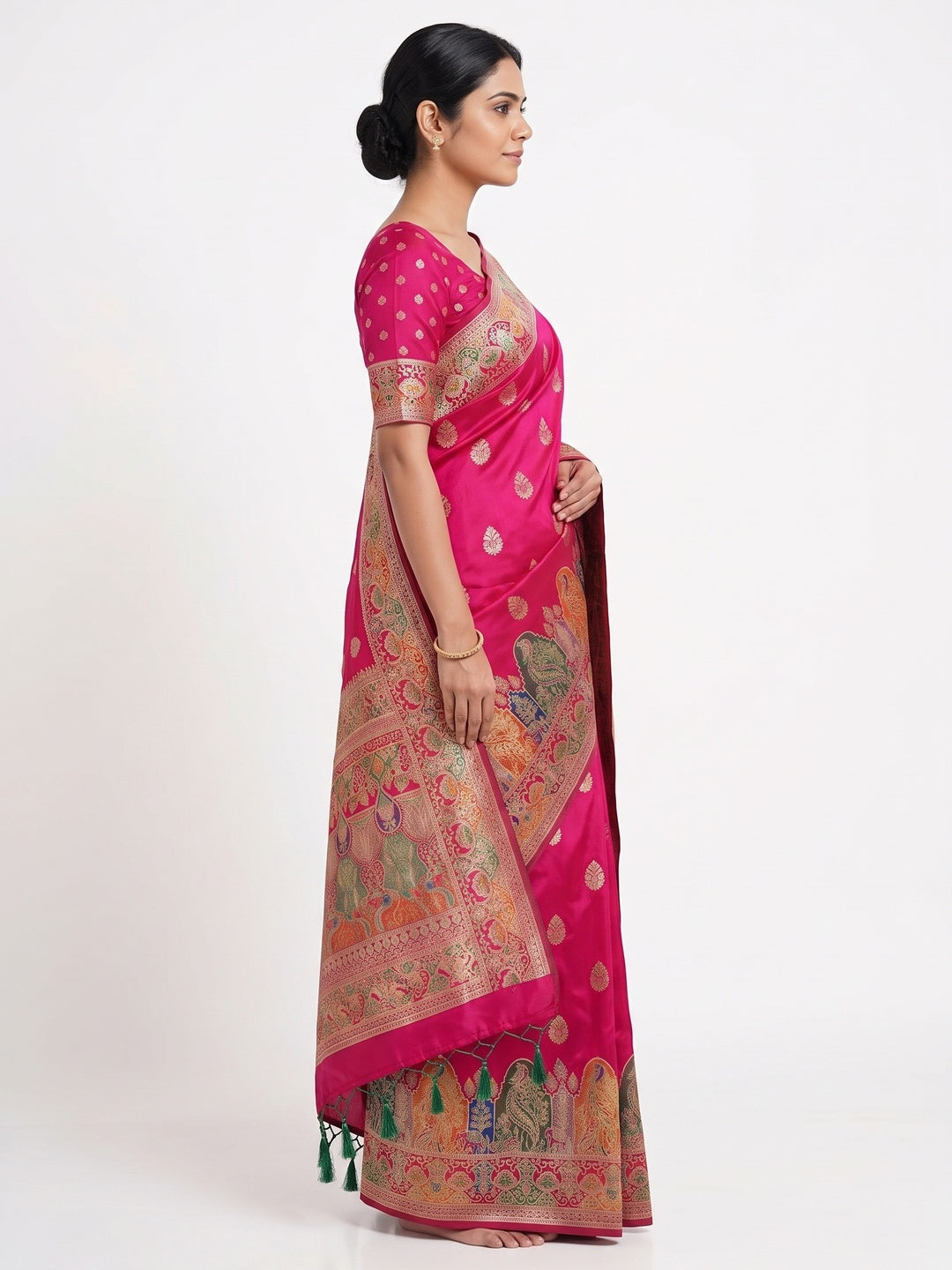 Pink Luxury Pure Silk Saree Crafted With Floral Meenakari Foil Print & Trendy Tassel Pallu - Image 3