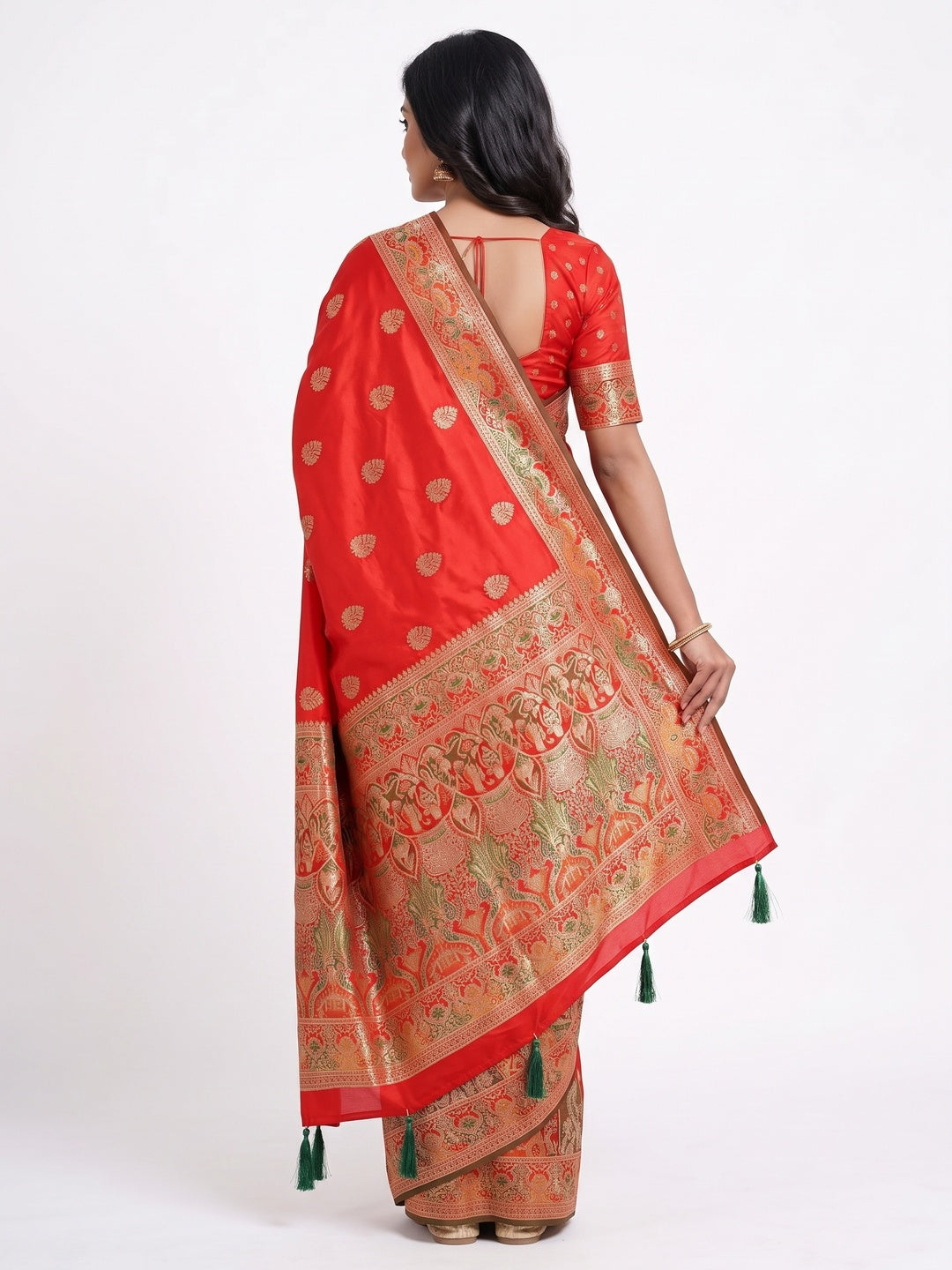 Red Luxury Pure Silk Saree Crafted With Floral Meenakari Foil Print & Trendy Tassel Pallu - Image 2