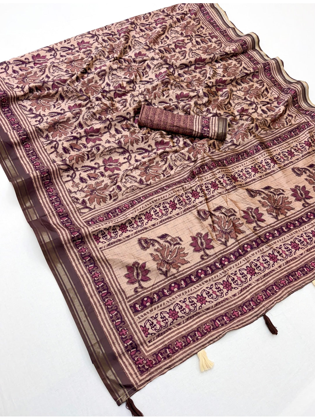 Peachmode Mauve Kalamkari Floral Printed Art Silk Saree - Image 2