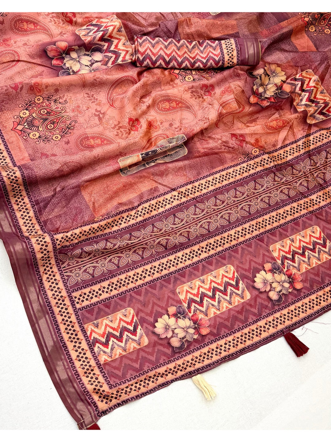 Peachmode Pink Patchwork Paisley Printed Art Silk Saree - Image 4