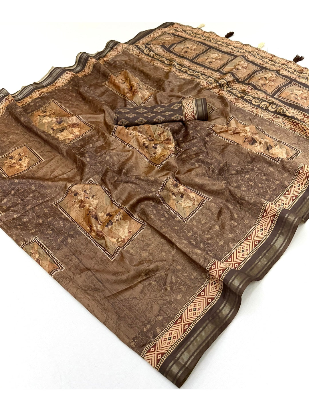 Peachmode Brown Framed Floral Printed Art Silk Saree - Image 3