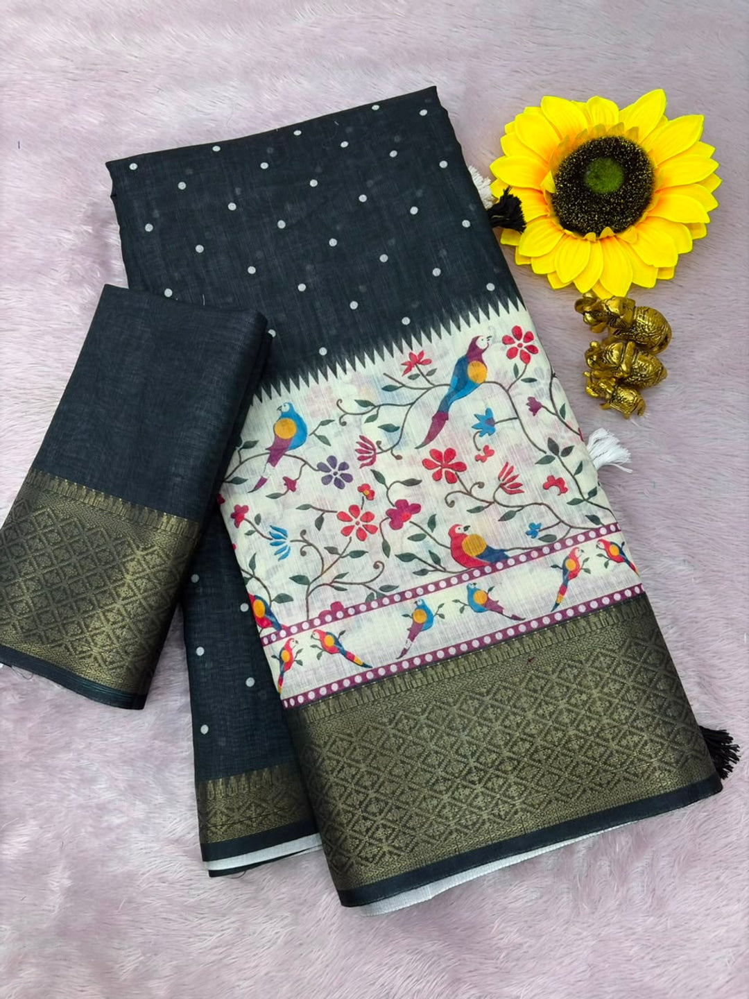 Peachmode Black Kalamkari Print Linen Saree With Zari Patta - Image 2