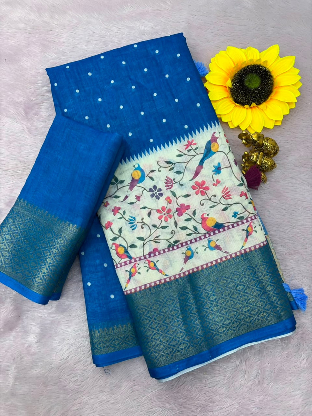 Peachmode Blue Kalamkari Print Linen Saree With Zari Patta - Image 3