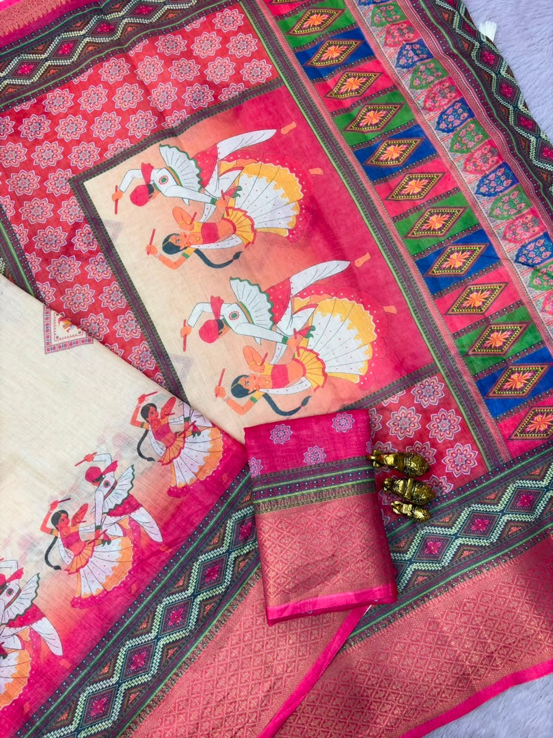 Peachmode Cream Rani Navratri Print Linen Saree With Zari Patta - Image 4