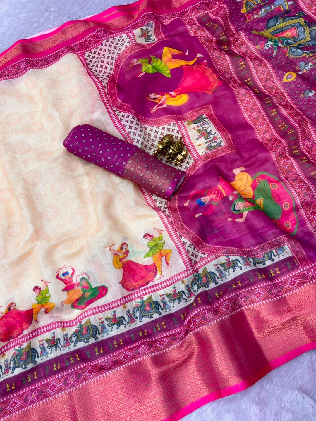 Peachmode Cream Folk Navratri Print Linen Saree With Zari Patta - Image 3
