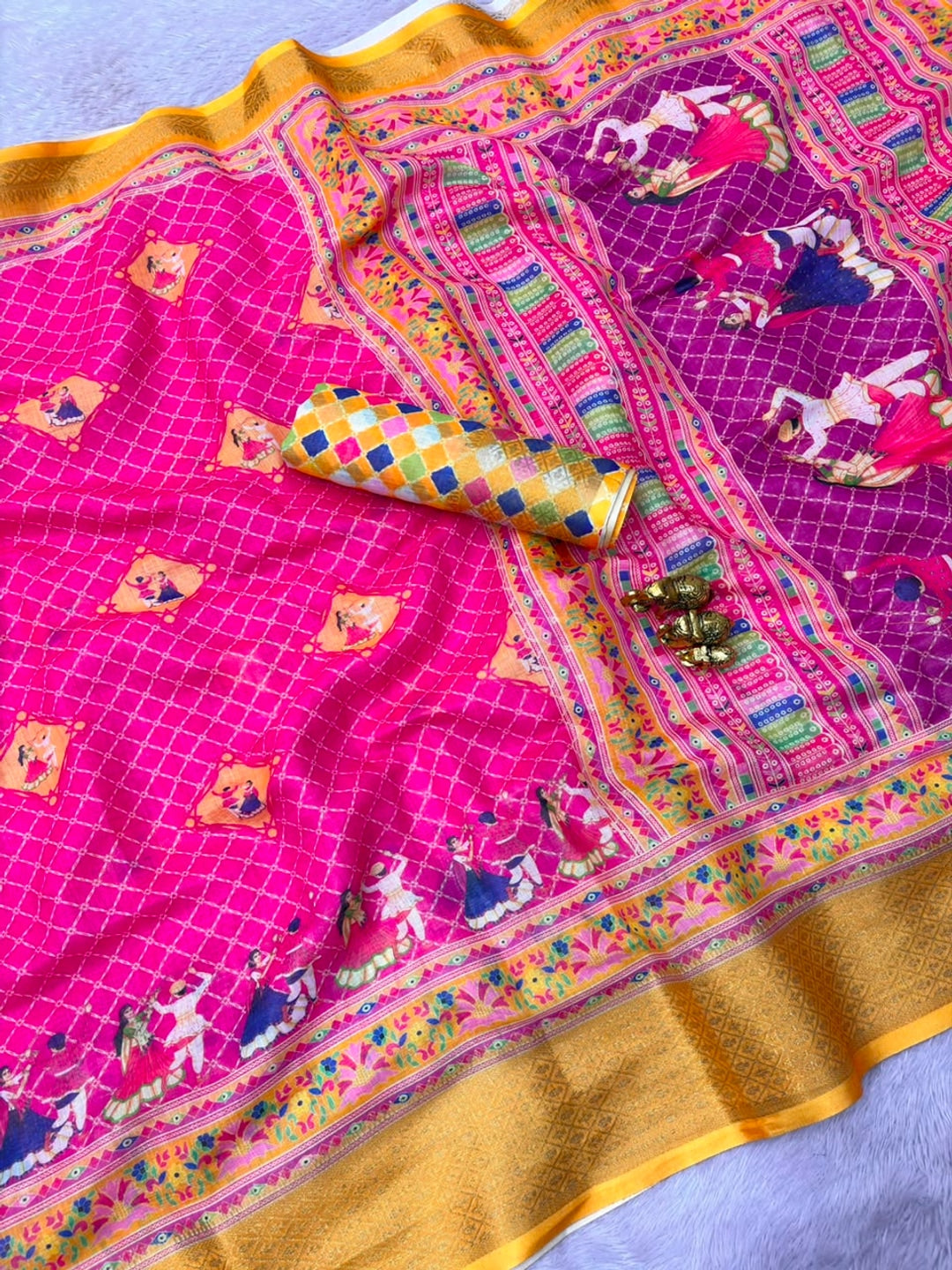 Peachmode Rani Pink Garba Navratri Print Linen Saree - Image 4