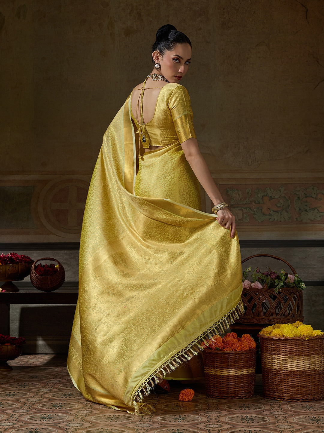 Peachmode Yellow Kanjivaram Silk Woven Saree - Image 3