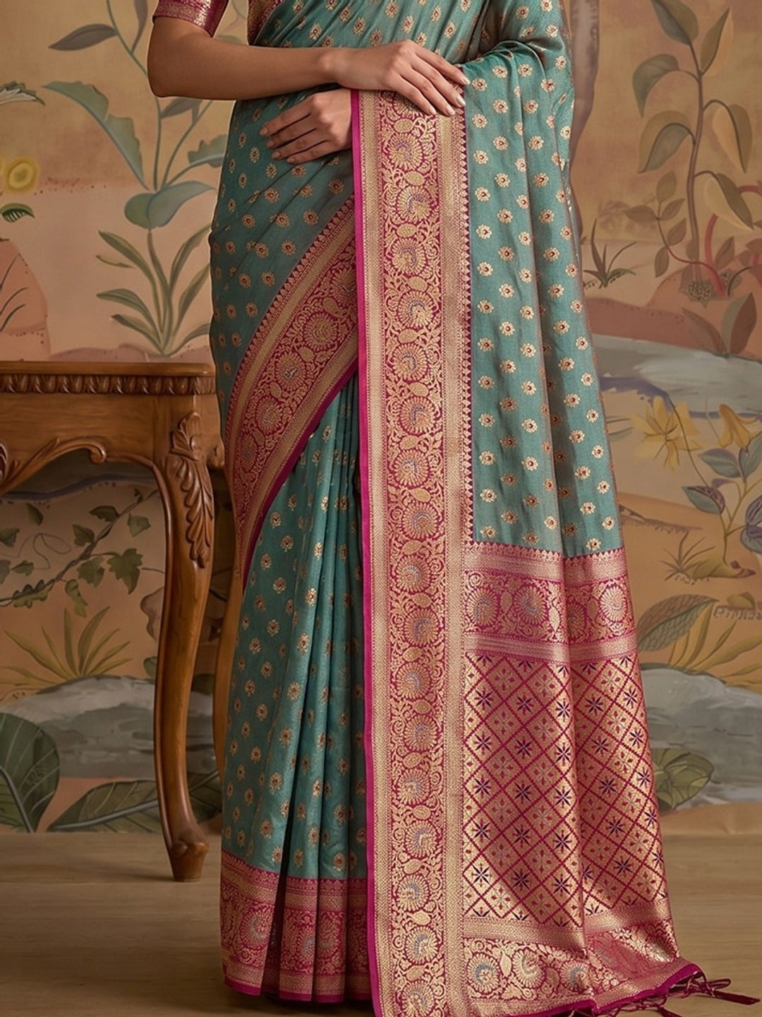 Peachmode Sea Green Silk Blend Woven Saree - Image 5