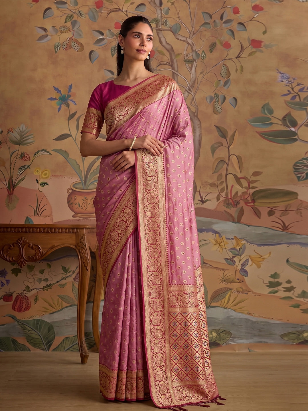 Peachmode Pink Silk Blend Woven Saree - Image 1
