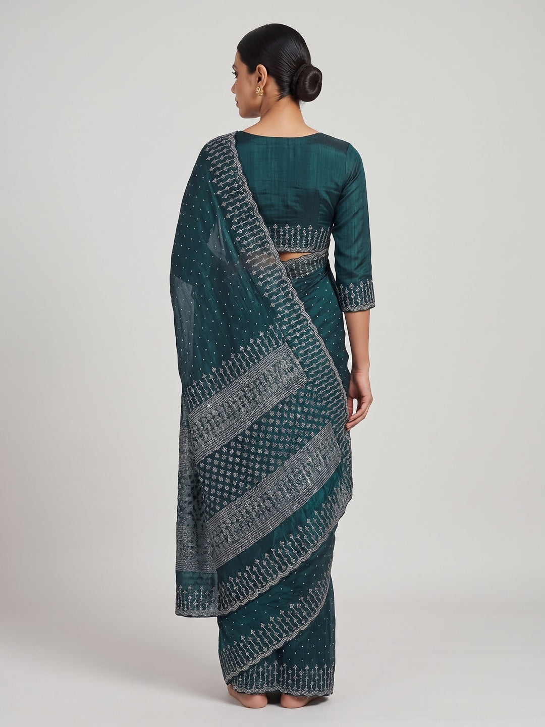 Morpich Green Organza Embellished Saree Adorned with Sparkling Stone Work - Image 2