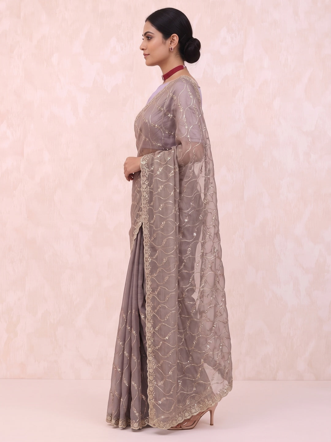 Lavender Partywear Organza Chiffon Silk Saree Highlighted with Fine Sequins Detailing - Image 3