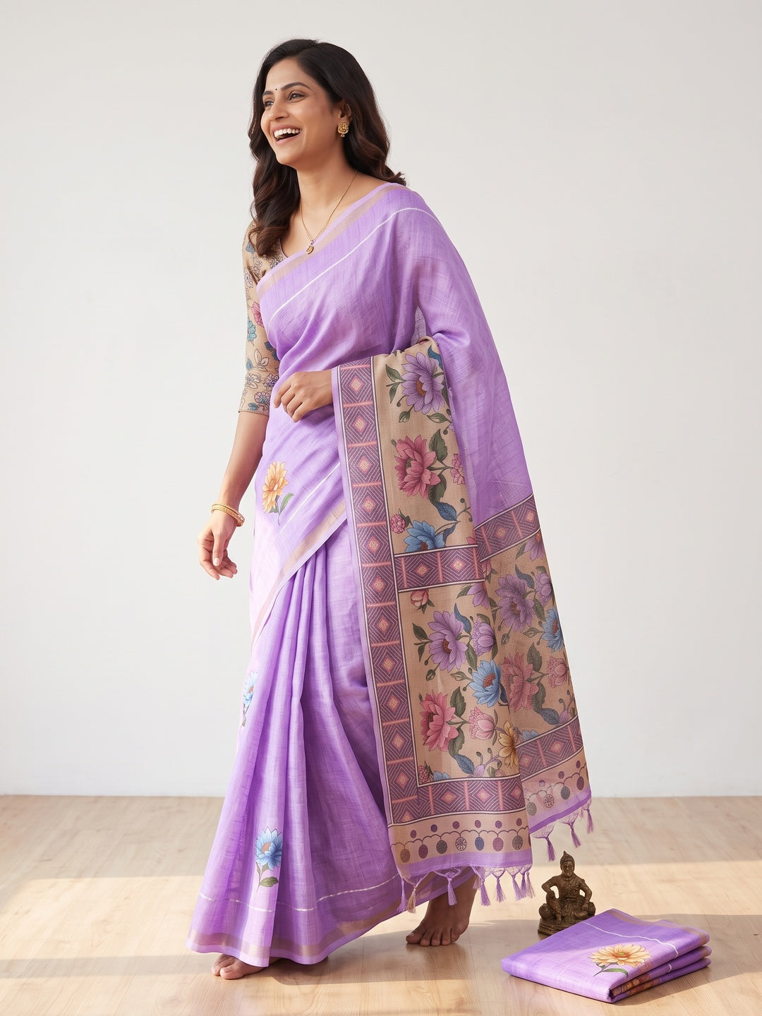 Elegant Lavender Floral Digital Printed Linen Cotton Saree With Woven Border & Tassel Pallu - Image 4