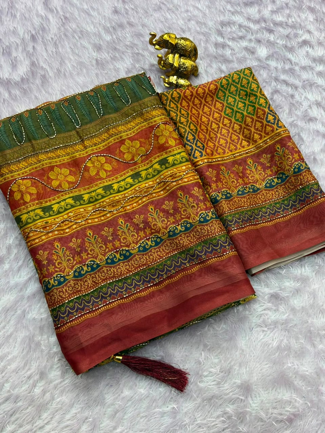 Peachmode Maroon Rashmika Rangoli Silk Saree With Bead Work - Image 3
