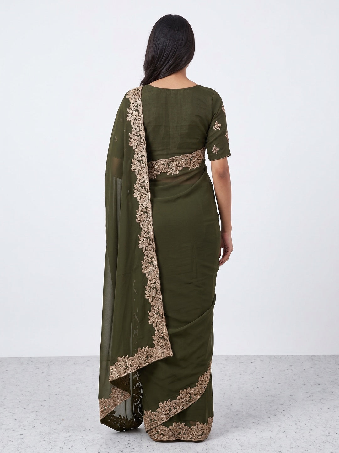 Stylish Mehendi Green Star Chiffon Saree with Traditional Zari Embellished Border - Image 3