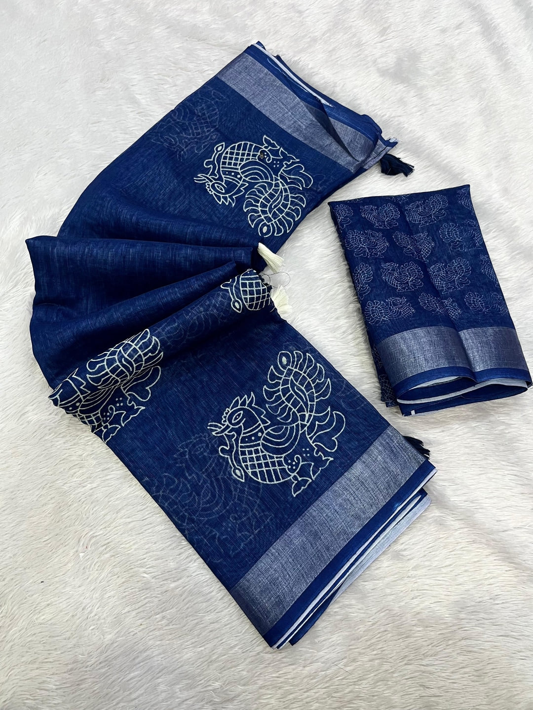 Peachmode Navy Blue Peacock Linen Cotton Saree - Image 3