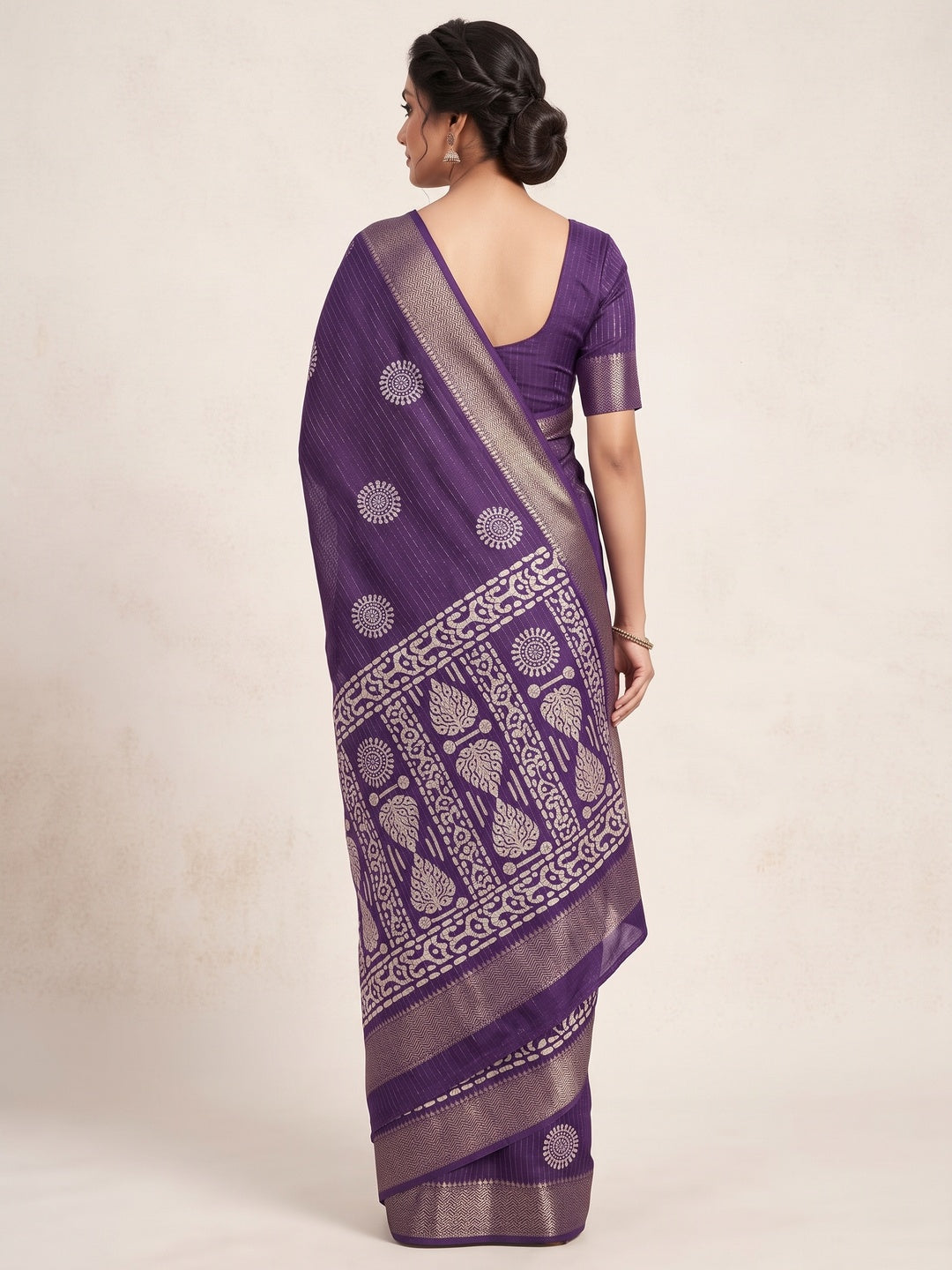 Classic Deep Violet Dola Silk Saree Adorned with Floral Motifs & Rich Zari Work - Image 3