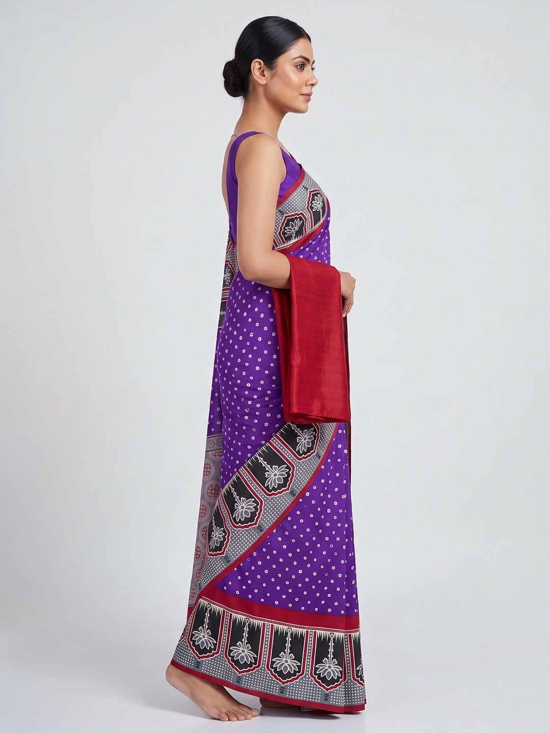 Classic Violet Crepe Silk Saree Enhanced with Bandhani Work for Timeless Appeal - Image 4