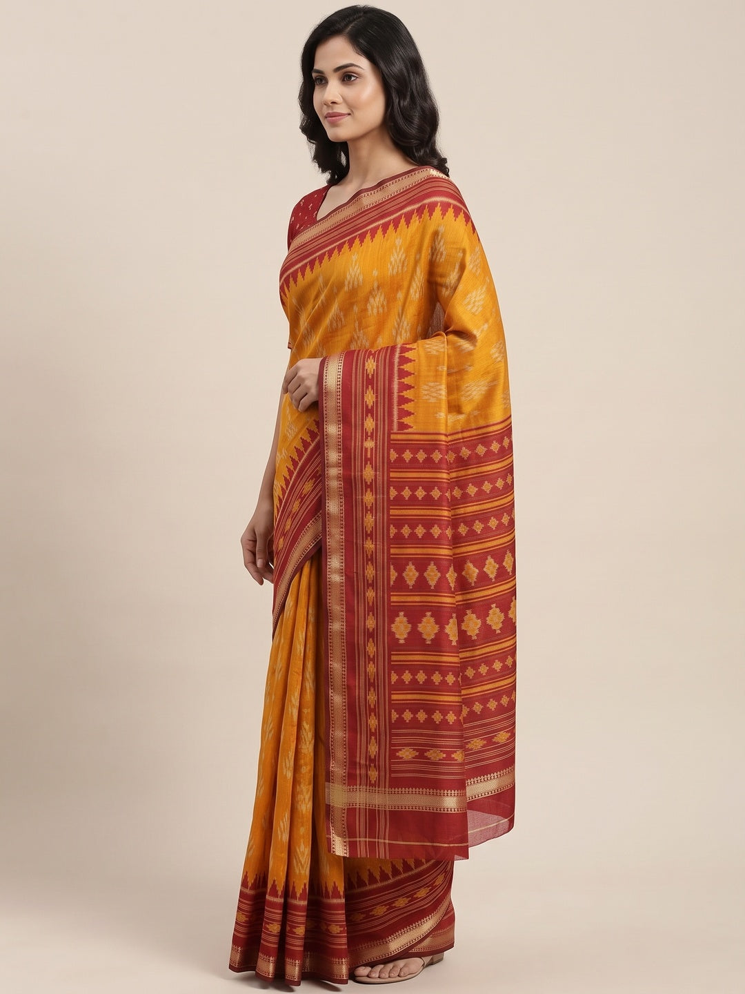 Soft Mulmul Cotton Saree in Mustard with Classic Patola Design - Image 3