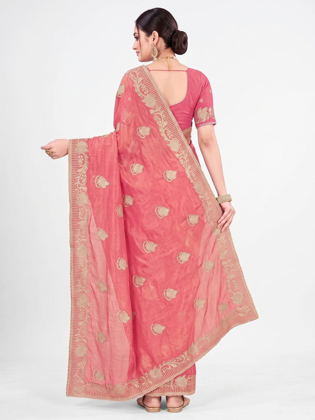 Exclusive Gajari Pink Floral Zari Embroidered Organza Satin Silk Saree With Diamond Detailing - Image 2