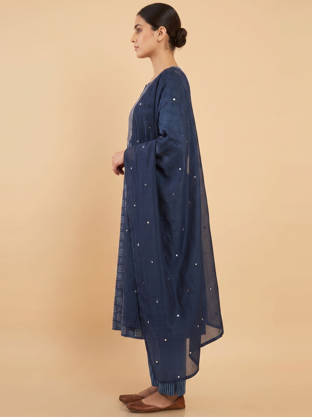 Navy Blue Printed Pure Cotton Salwar Suit - Image 3