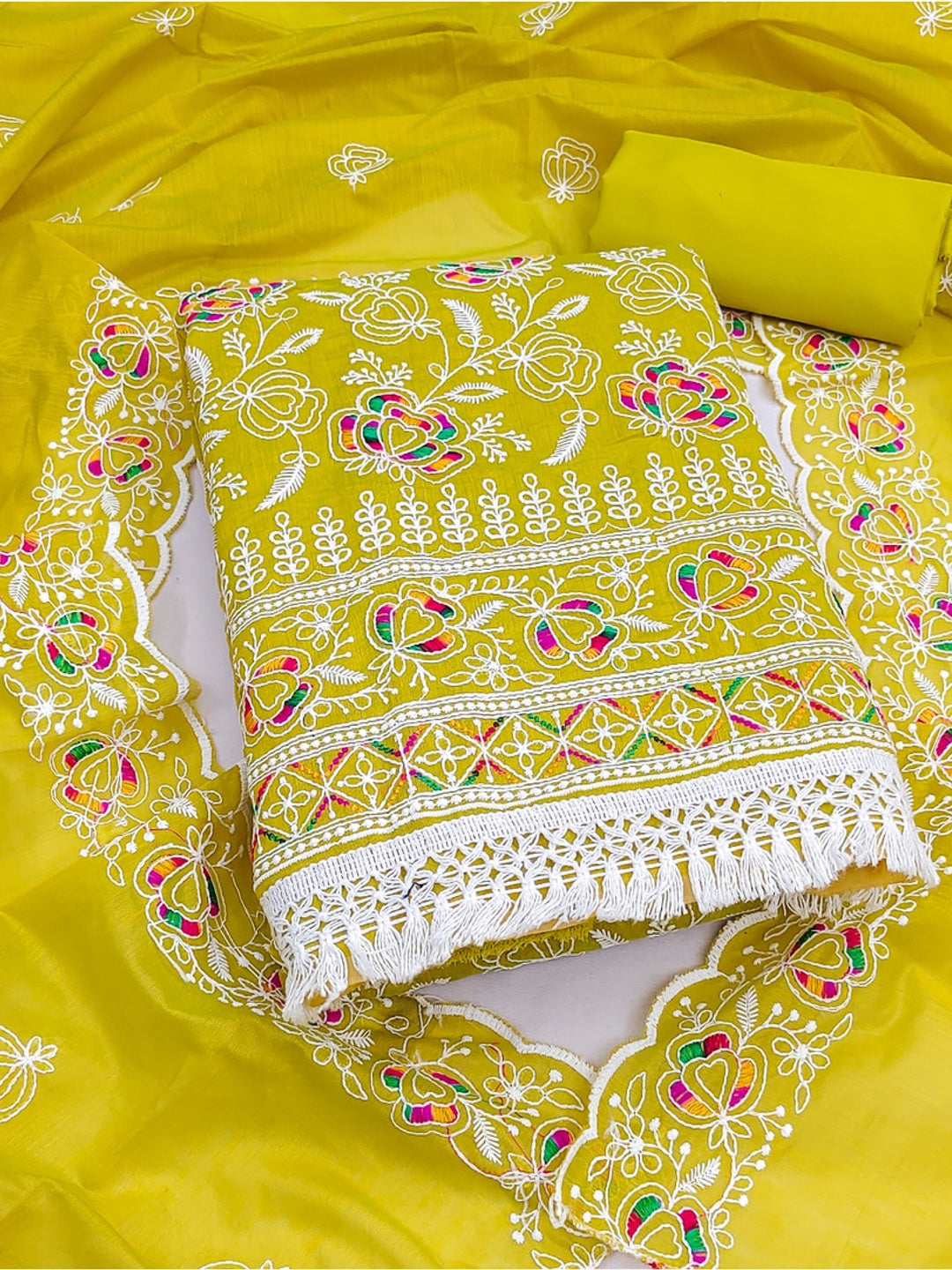 Peachmode Liril Green Chanderi Thread Work Dress Material - Image 1