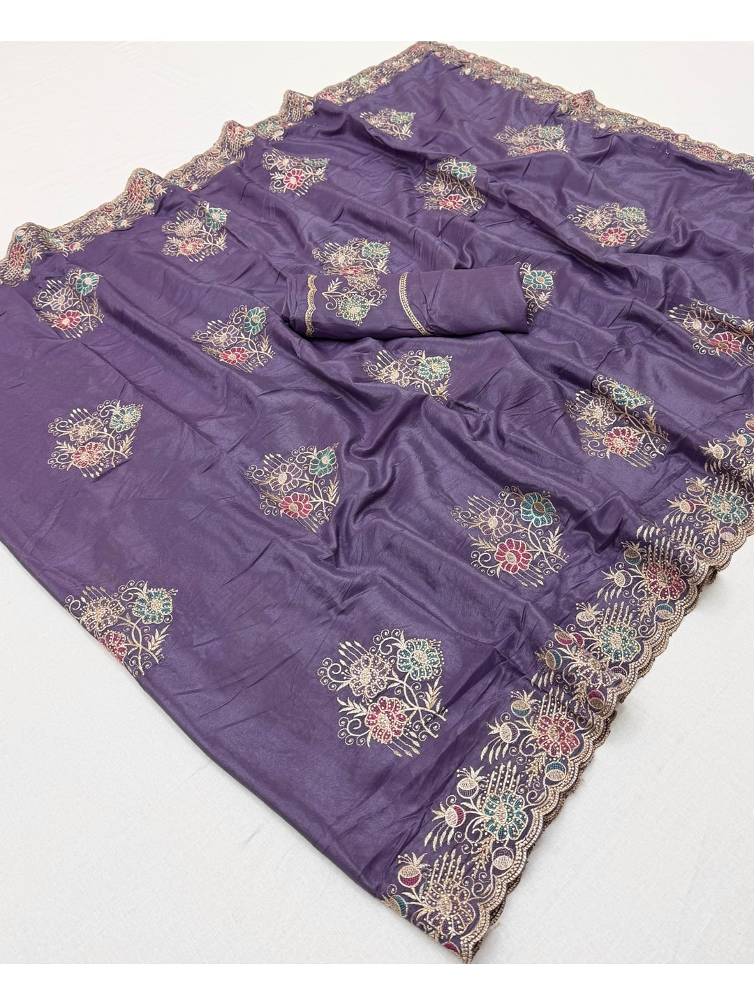 Peachmode Purple Georgette Kanak Vol 1 Embroidered Saree - Image 2