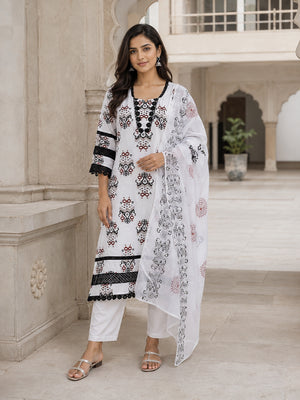 Peachmode Offwhite Pure Cotton Geometric Printed Salwar Suit - Image 1