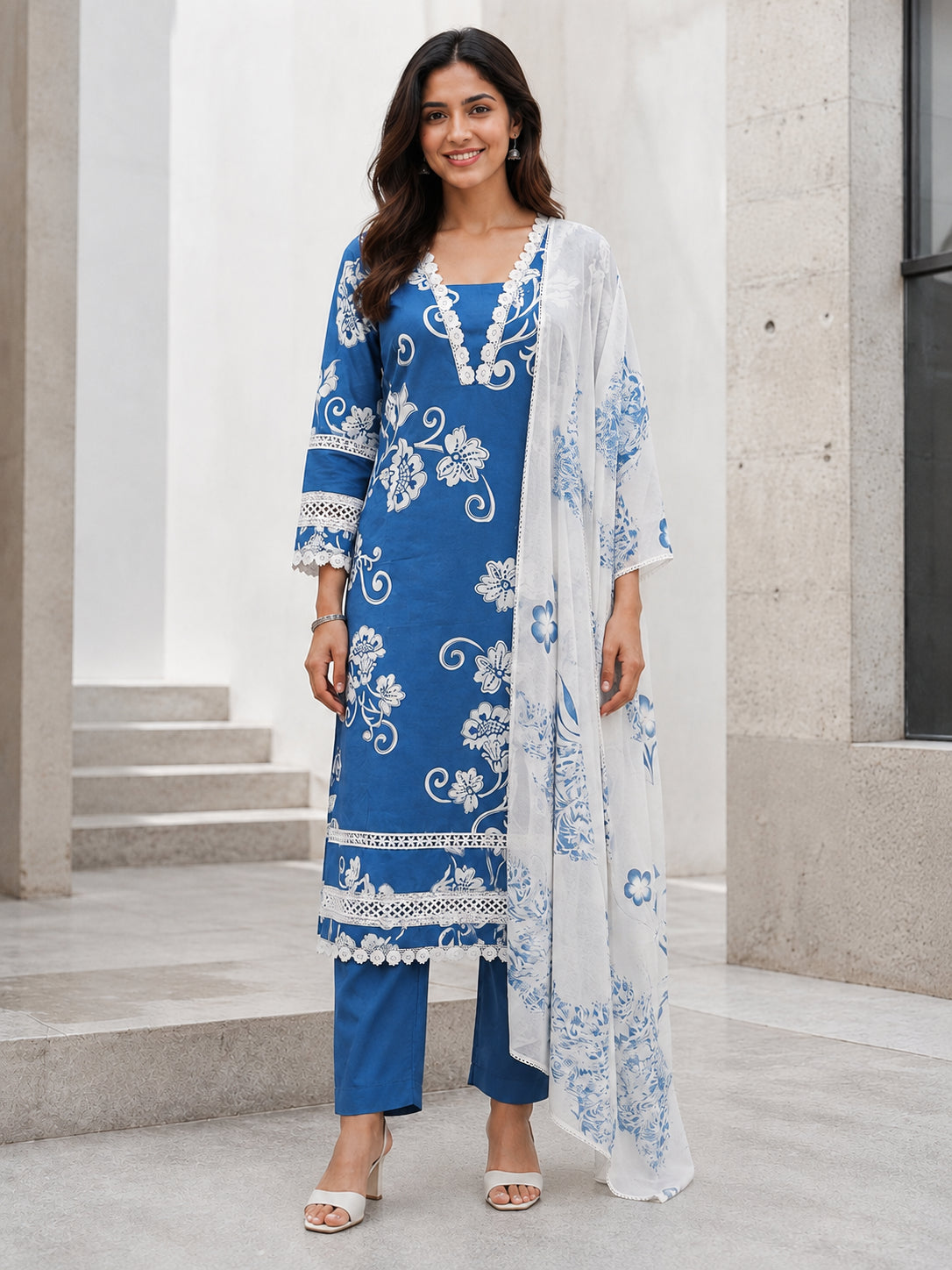 Peachmode Blue Pure Cotton Floral Printed Salwar Suit - Image 2