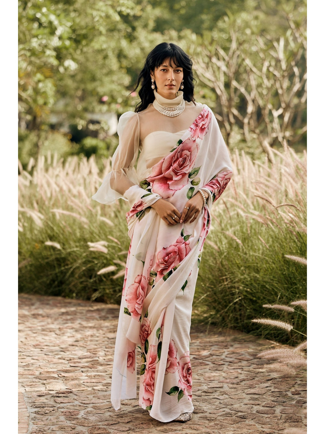 Peachmode Ivory Pink Rose Printed Georgette Saree - Image 5