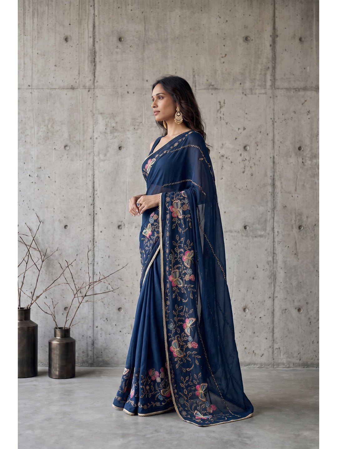 Peachmode Navy Blue Floral Embroidered Star Georgette Saree - Image 2