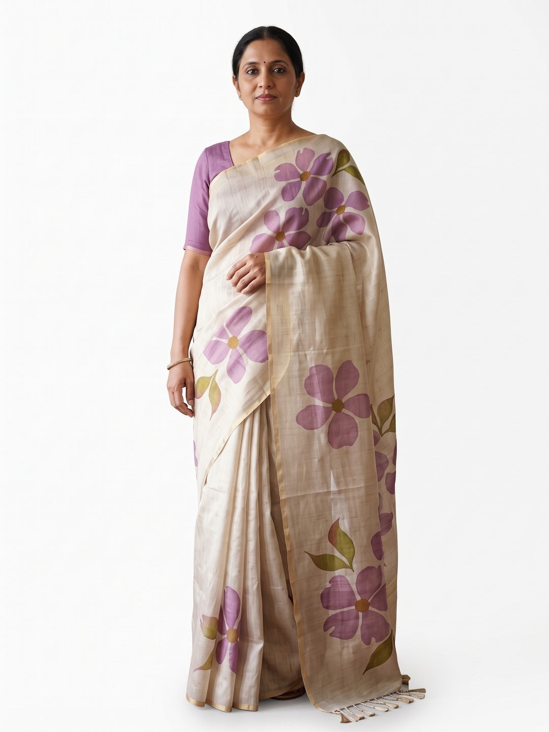 RAJT-7948-CREAM white background model view