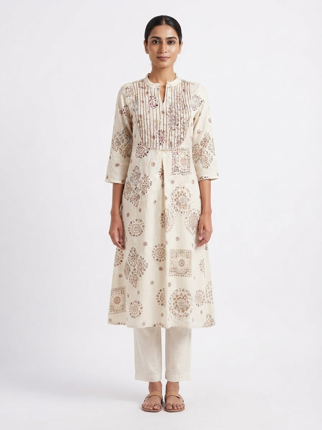 AARD-3821-OFFWHITE white-background model view