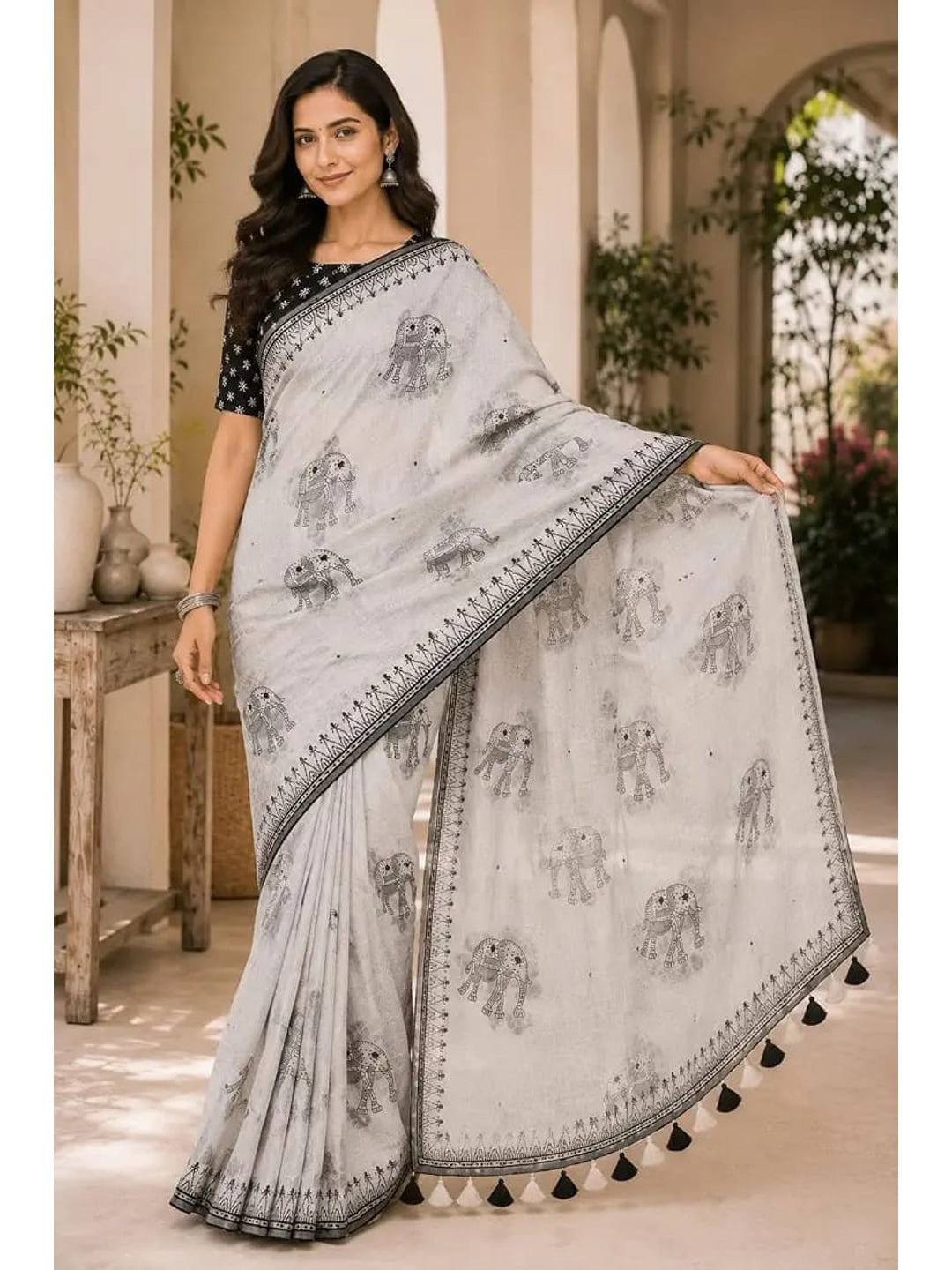 Peachmode Offwhite Elephant Printed Linen Blend Saree - Image 3