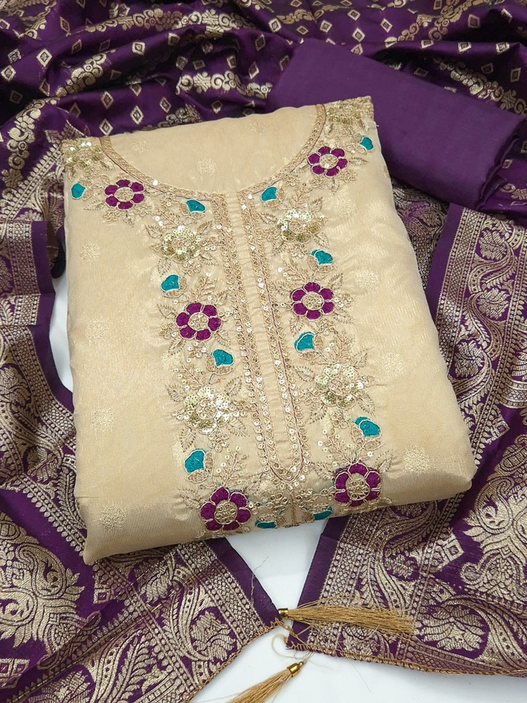 Cream Purple Floral Embroidered Shimmer Unstitched Dress Material - Image 4