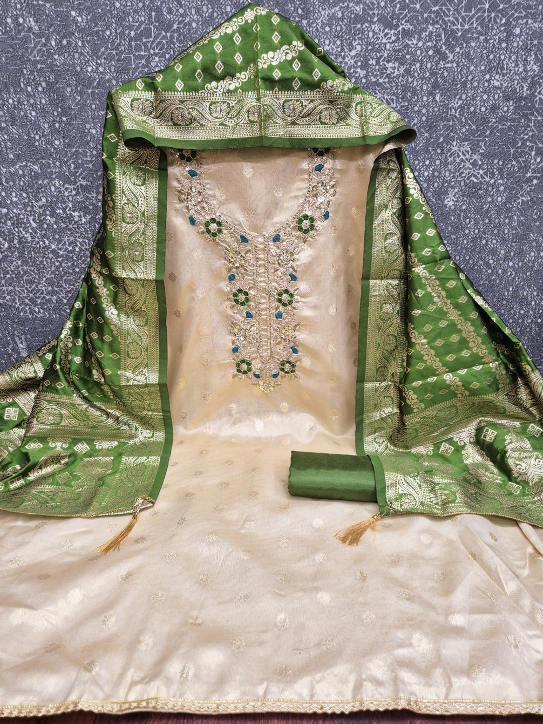 Cream Green Floral Embroidered Shimmer Unstitched Dress Material - Image 5