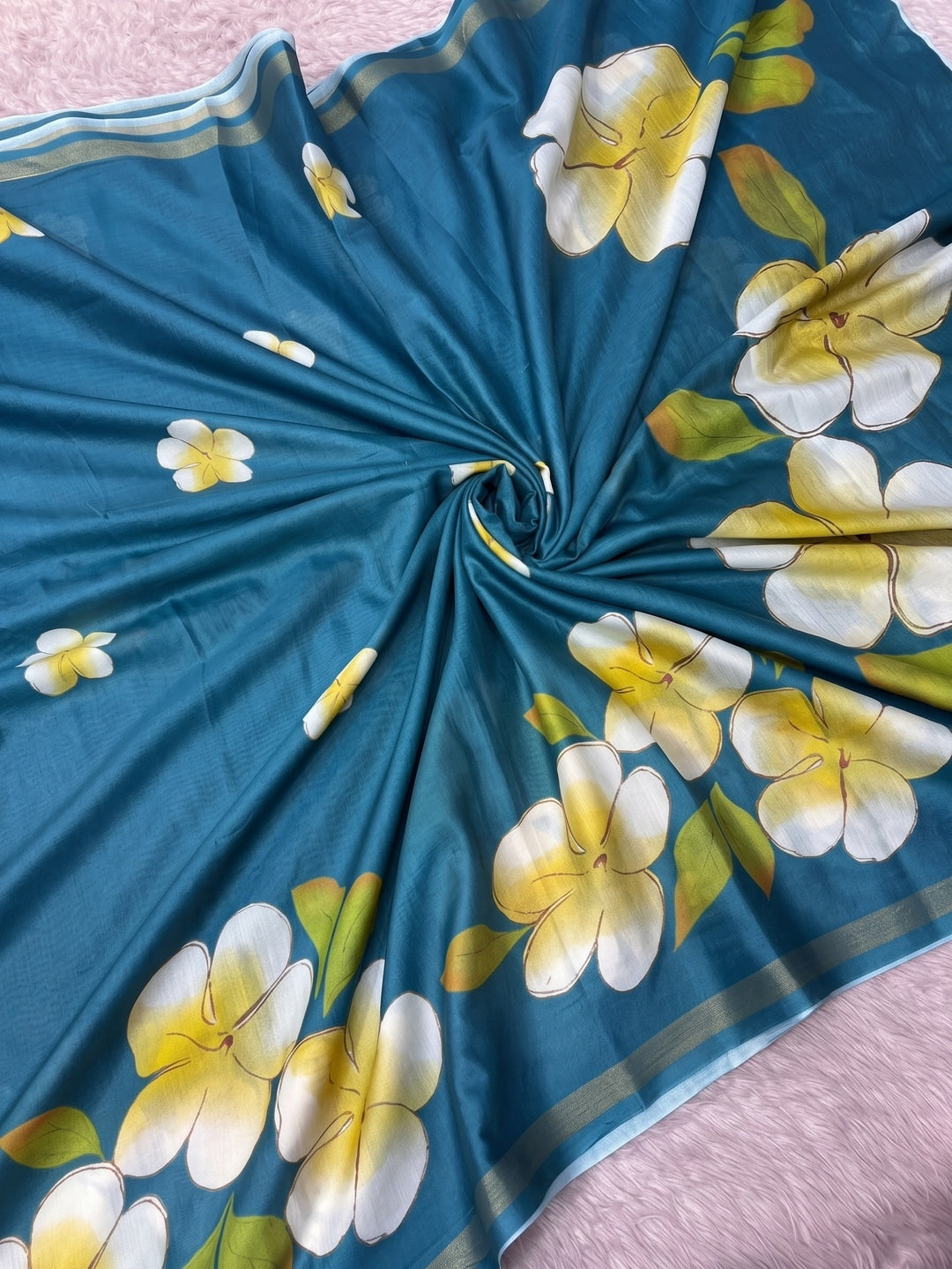 Rama Blue Floral Printed Mul Cotton Saree with Printed Blouse - Image 3