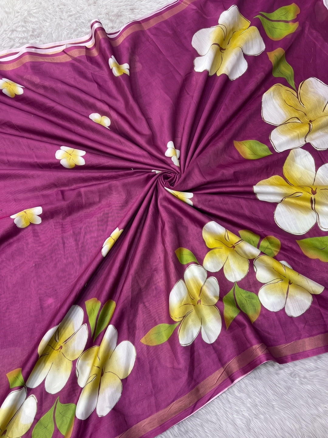 Wine Floral Printed Mul Cotton Saree with Printed Blouse - Image 4