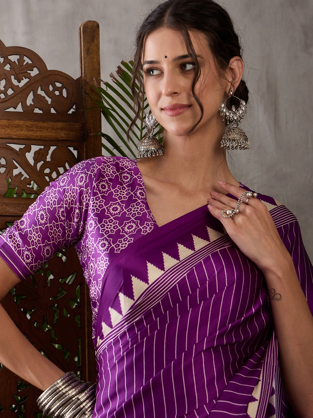 Peachmode Purple Striped Modal Art Silk Saree with Blouse - Image 5