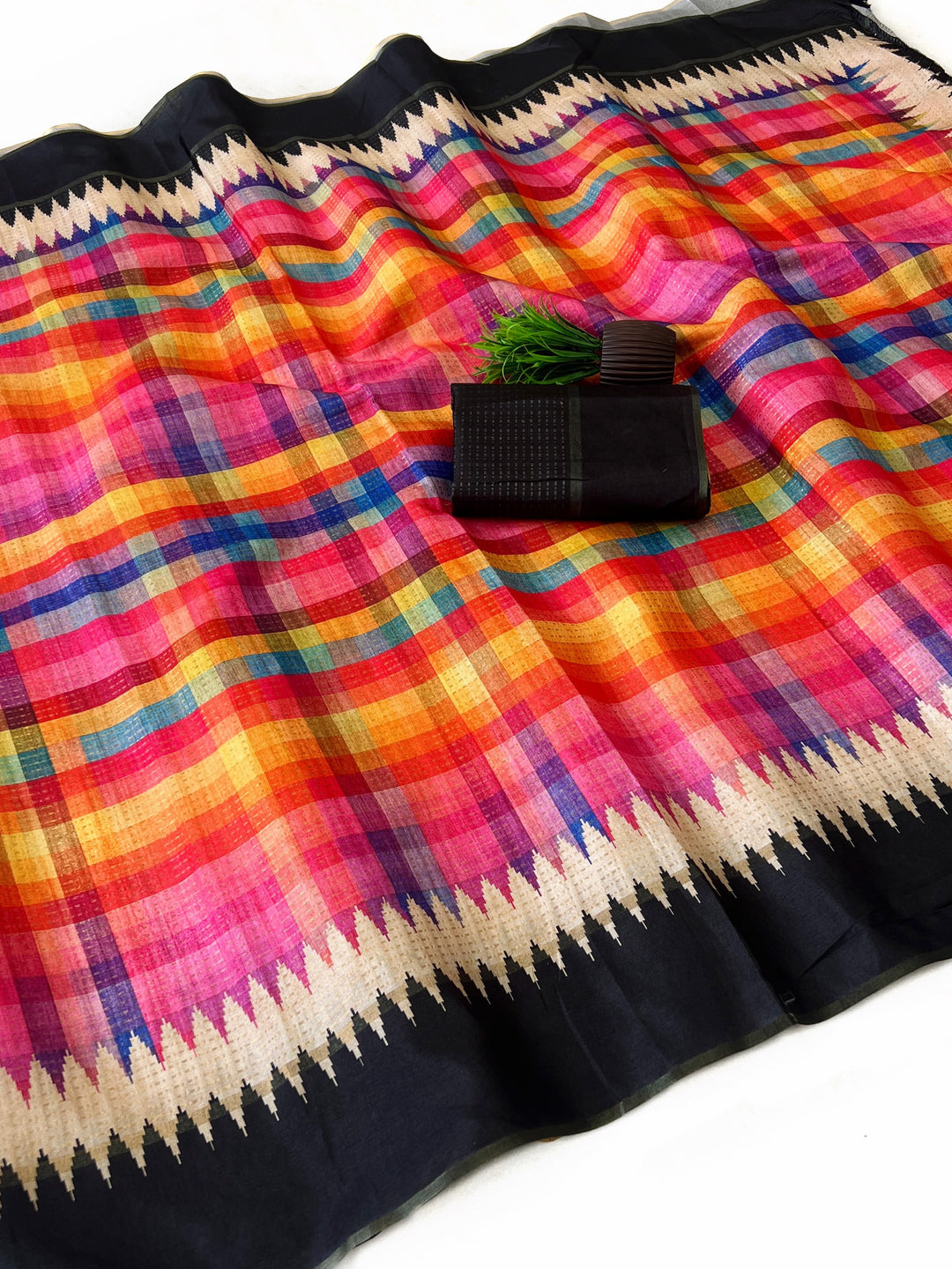 Peachmode Black Checked Tussar Silk Saree - Image 3