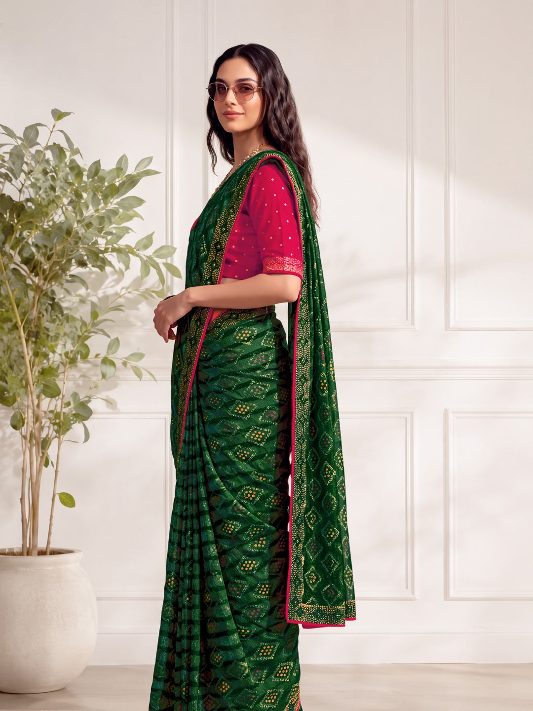 Peachmode Green Solo Bandhani Bandhani print Saree - Image 5