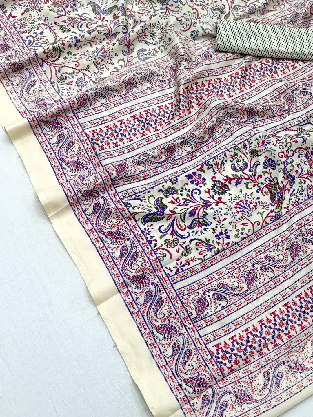 Peachmode Cream Purple Art Silk Printed Saree - Image 5