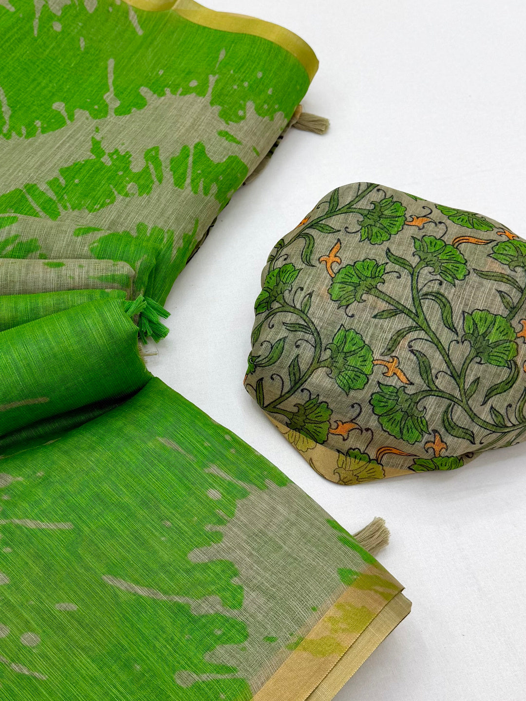 Peachmode Green Linen Tie-Dye Printed Saree - Image 6