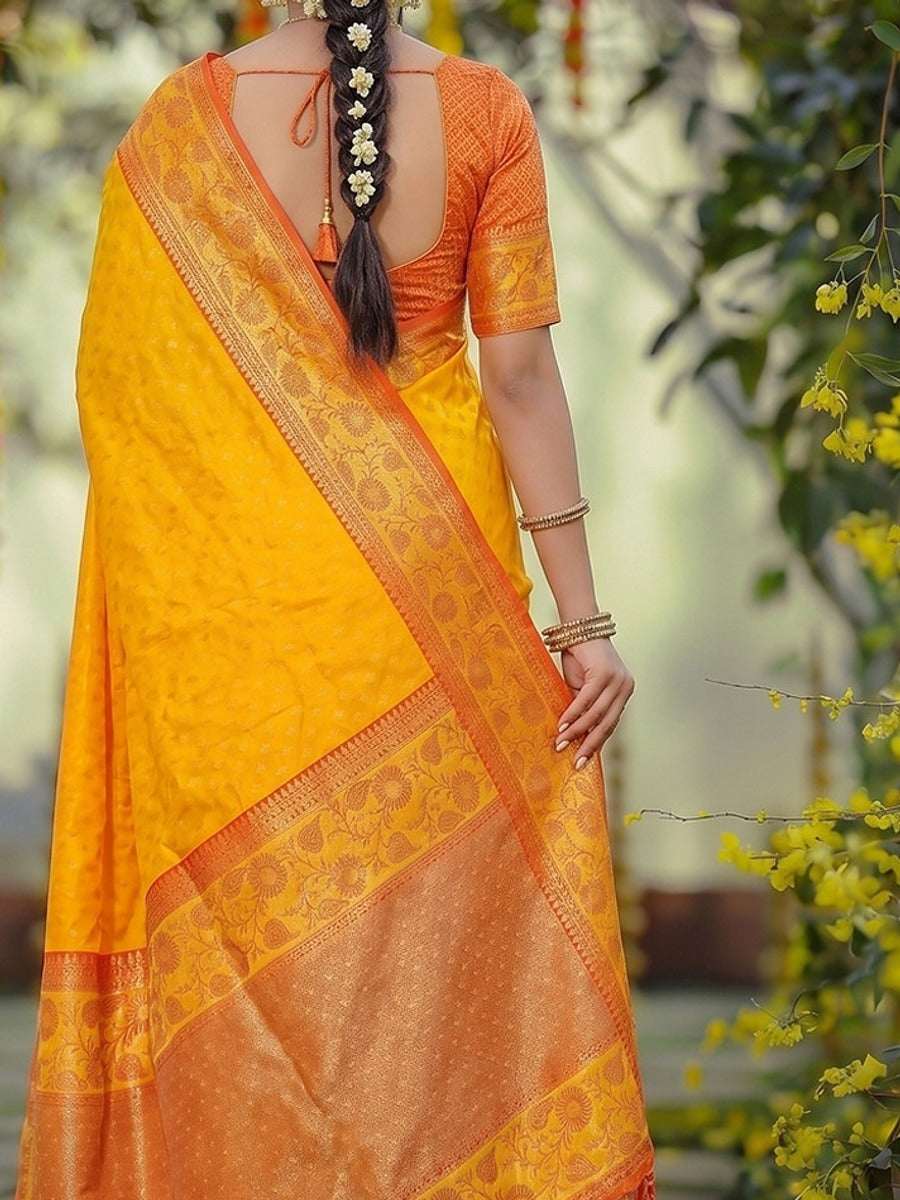 Peachmode Yellow Silk Blend Woven Saree - Image 6